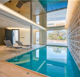 6 bedroom villa with pool and roof terrace, Sveti Stefan, sleeps 12